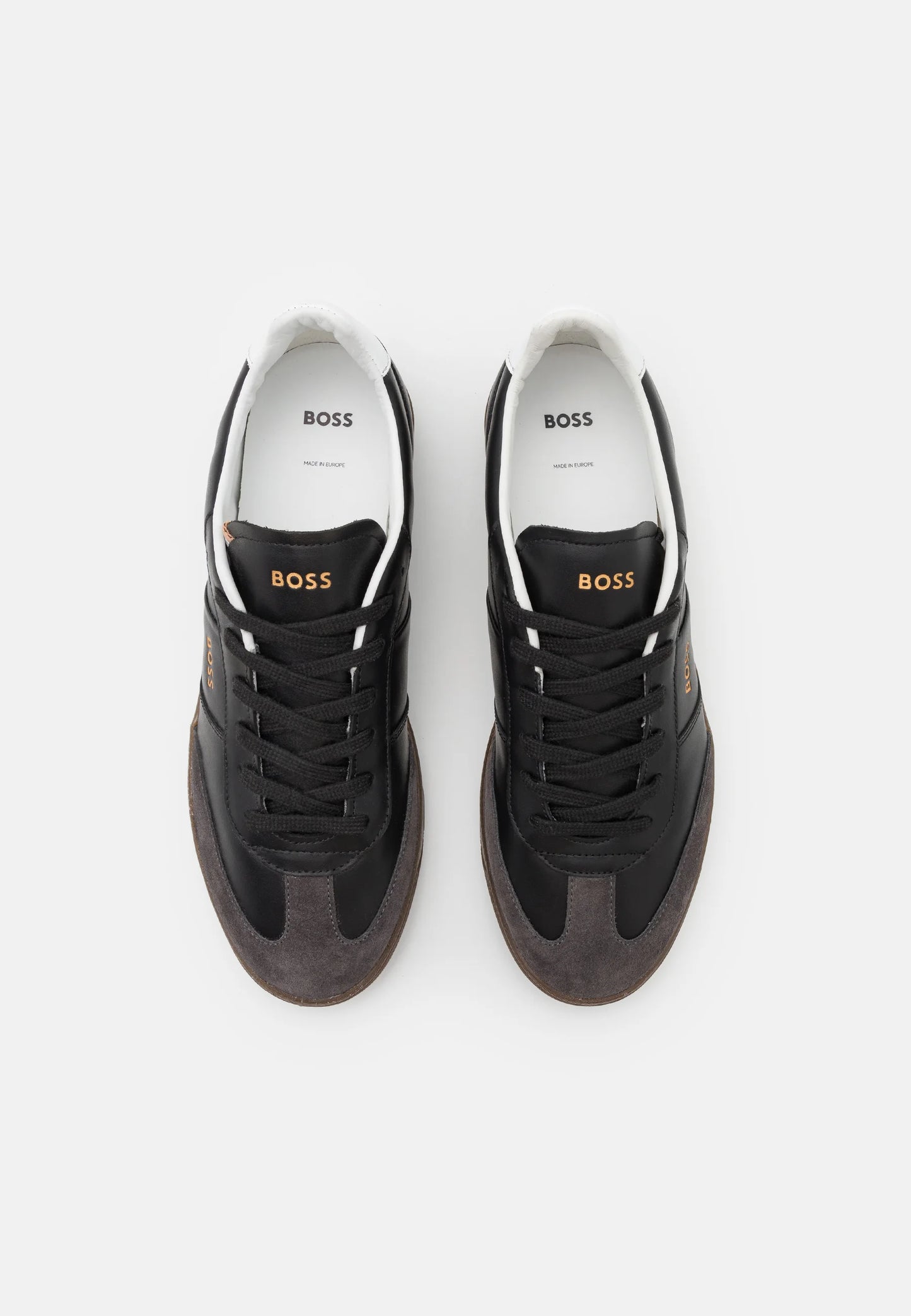 Tenis Pretos Couro e Camurca