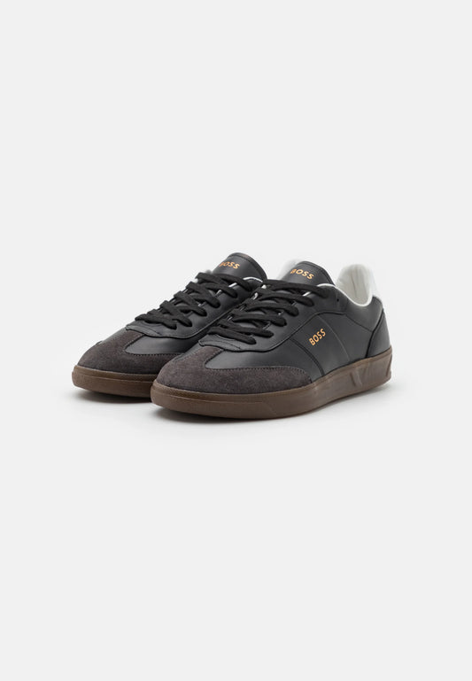 Tenis Pretos Couro e Camurca